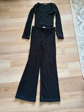 Women’s Ribbed Wide-Leg Knit Pants - top set Black